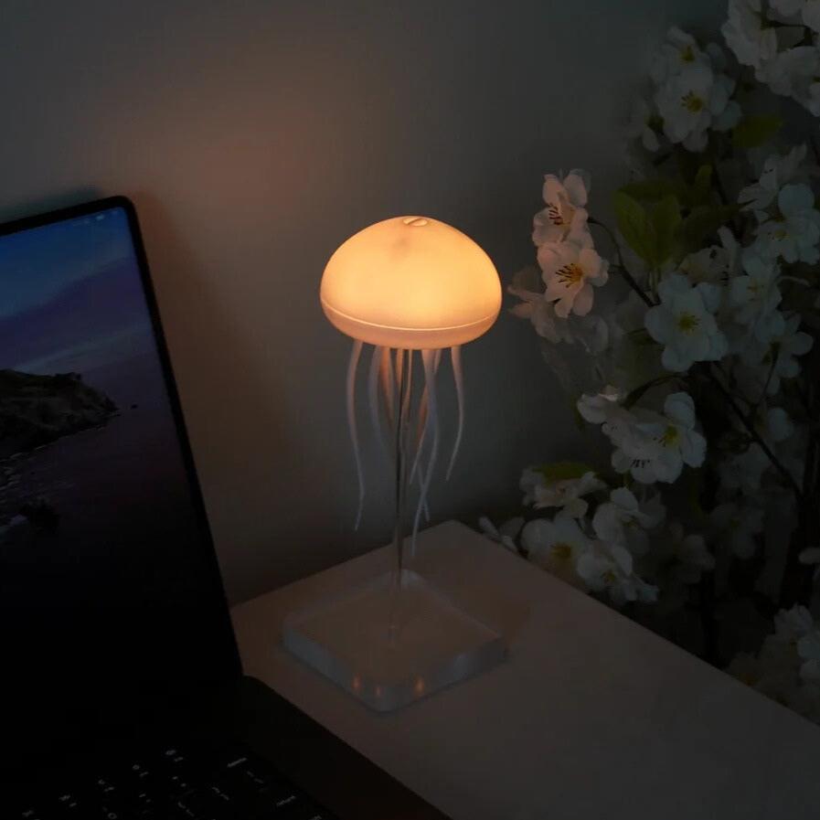 MERVOR - AquaGlow Quallenlampe